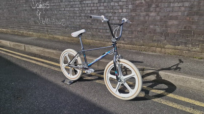 Haro 40th Anniversary Freestyler Bike Chrome / White Previously Owned