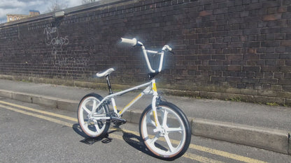 Torker Freestylist 2 Custom Bike White