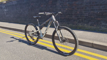 Rocky Mountain Instinct Alloy 30 Full Suspension Mountain Bike Grey / Beige