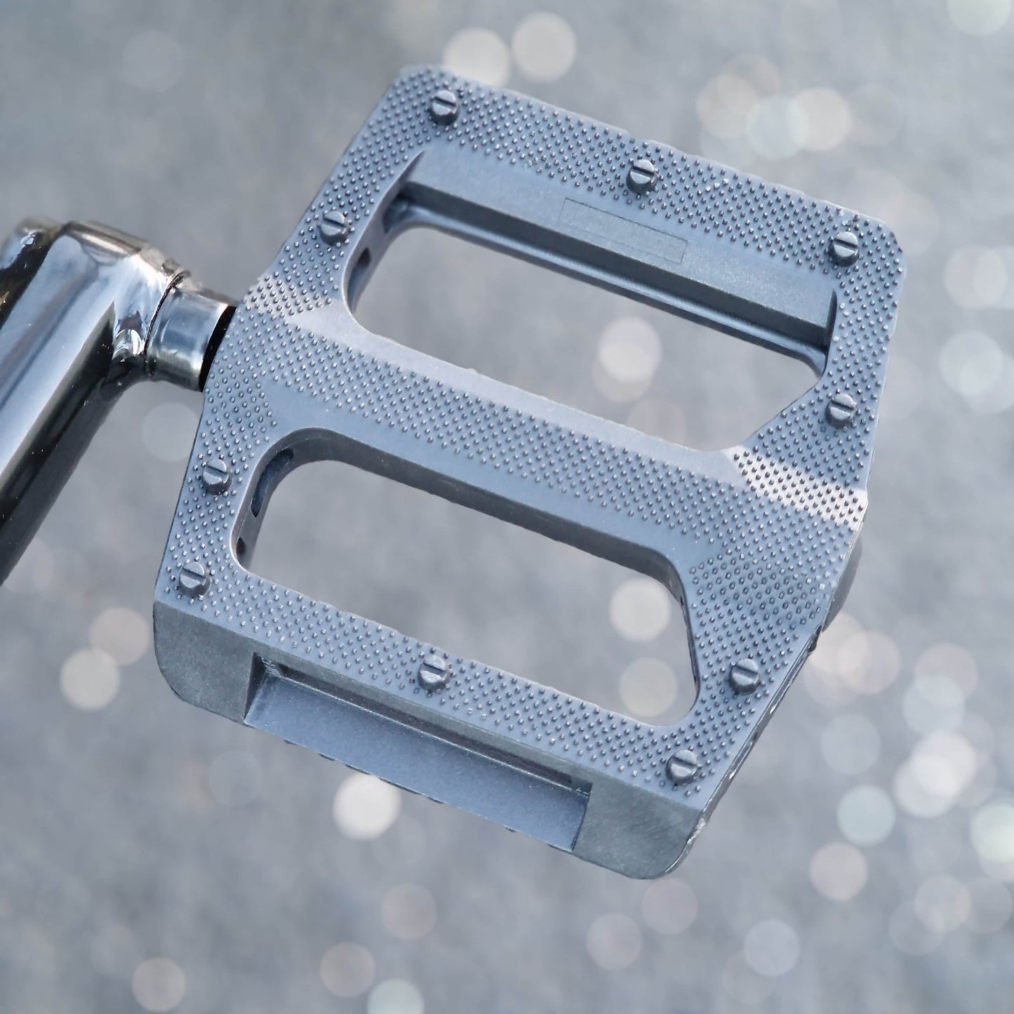 Radio BMX Bikes Graphit Silver Radio Asura Pro 26 Inch Dirt Jump Bike Graphit Silver