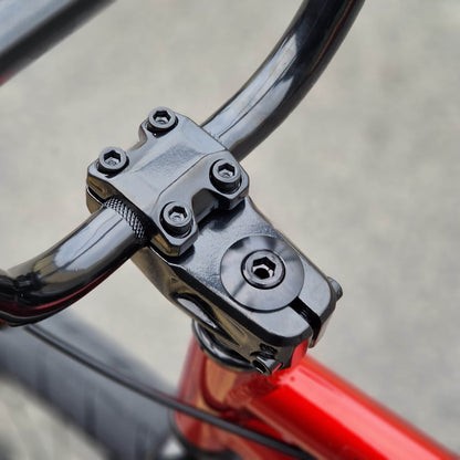 Radio BMX Bikes Candy Red Radio Dice 20 Inch Bike Candy Red