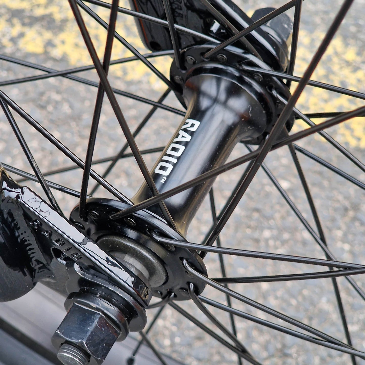 Radio BMX Bikes Candy Red Radio Dice 20 Inch Bike Candy Red