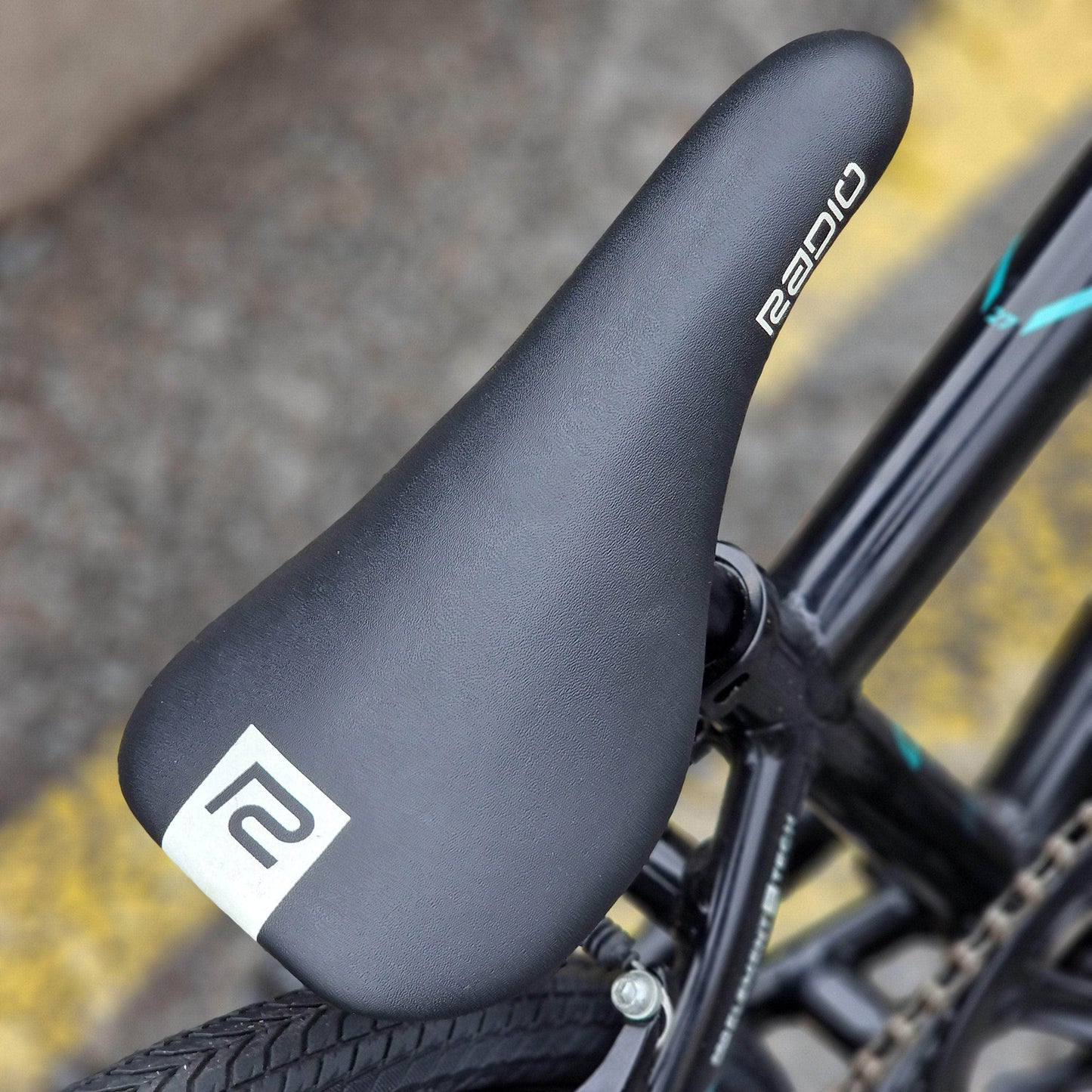 Radio Raceline BMX Racing Black / Expert Radio Raceline Cobalt Expert Race Bike Black