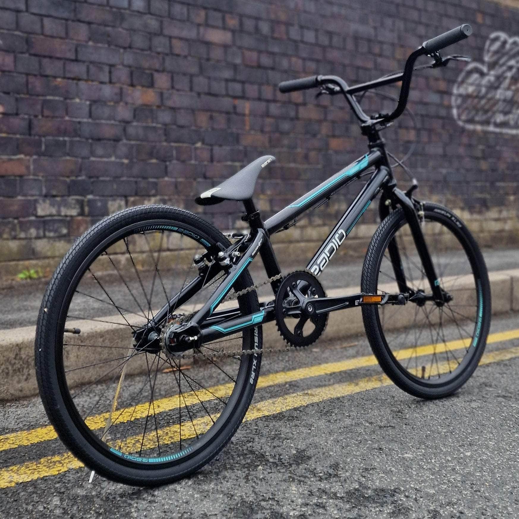 Radio Raceline BMX Racing Black / Expert Radio Raceline Cobalt Expert Race Bike Black