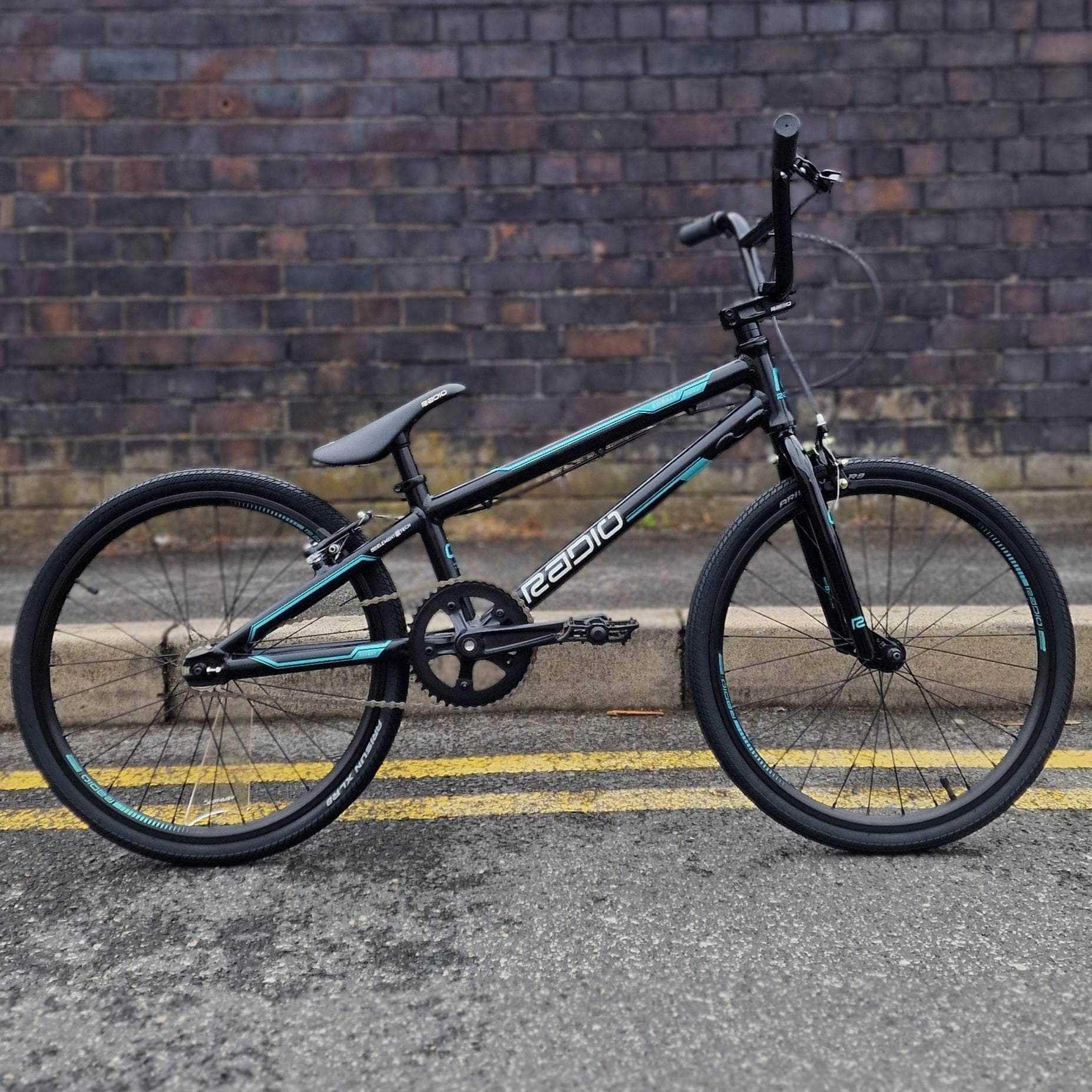 Radio Raceline BMX Racing Black / Expert Radio Raceline Cobalt Expert Race Bike Black