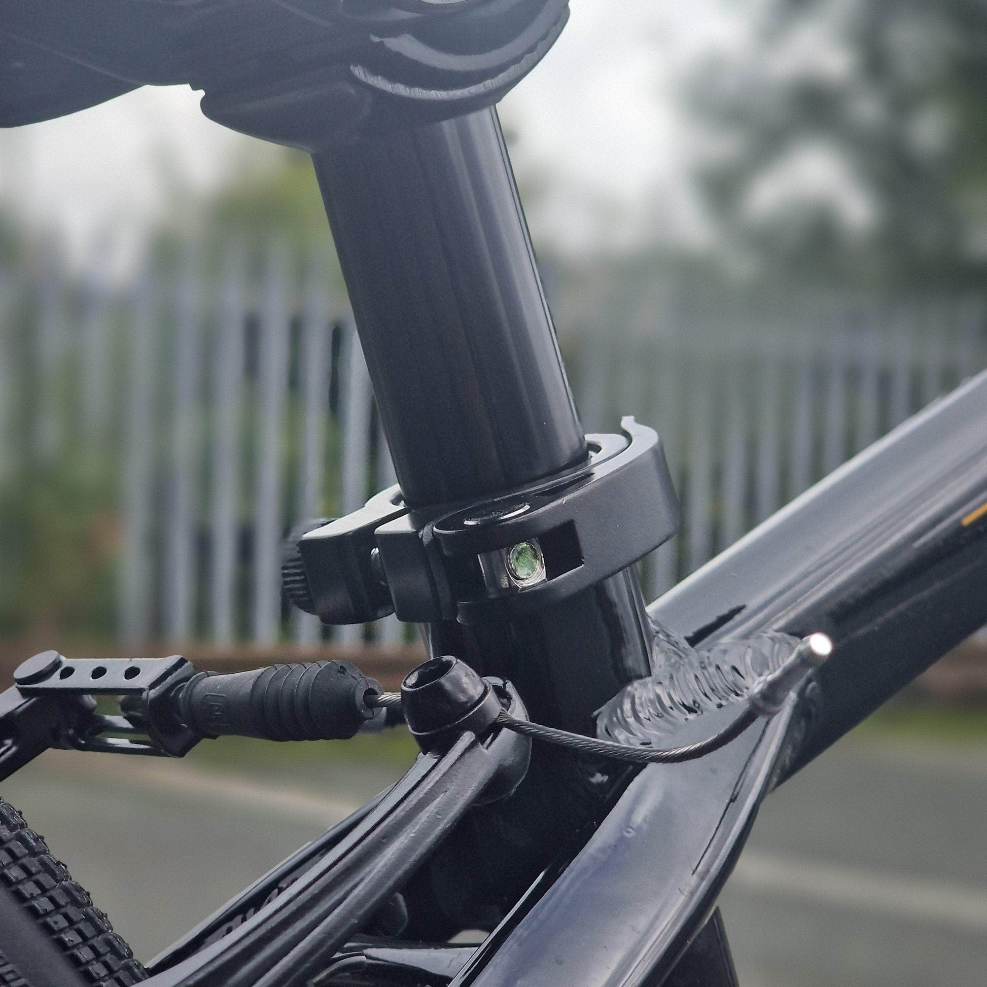 Radio BMX Racing Bikes Black Radio Raceline Helium 24 Inch Cruiser Race Bike Black