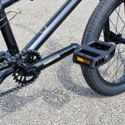 Radio BMX Bikes Radio Revo Pro 18 Inch Bike Graphite Deluxe