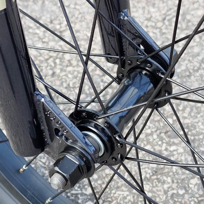 Radio BMX Bikes Radio Revo Pro 18 Inch Bike Graphite Deluxe