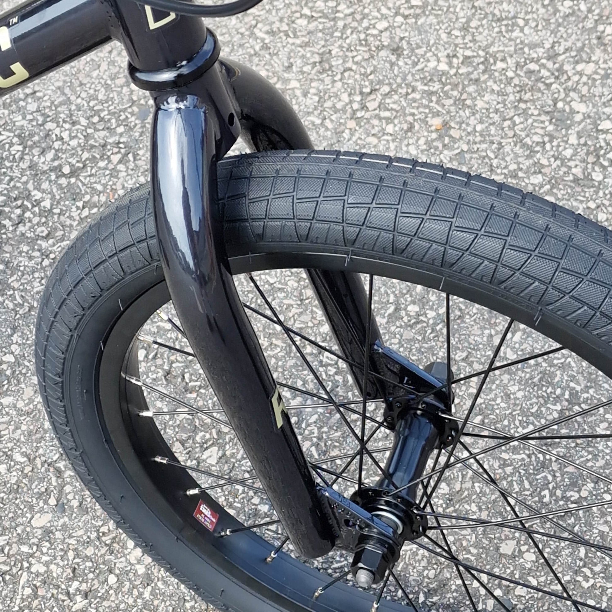 Radio BMX Bikes Radio Revo Pro 18 Inch Bike Graphite Deluxe