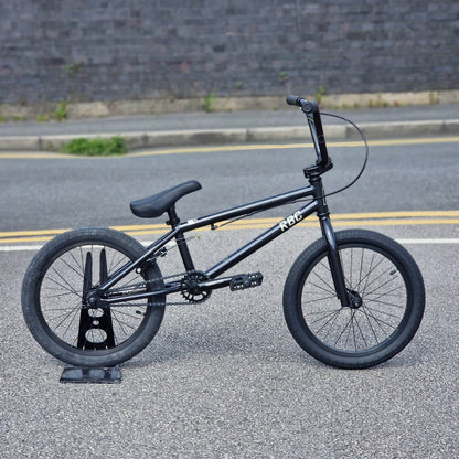 Radio BMX Bikes Radio Revo Pro 18 Inch Bike Graphite Deluxe