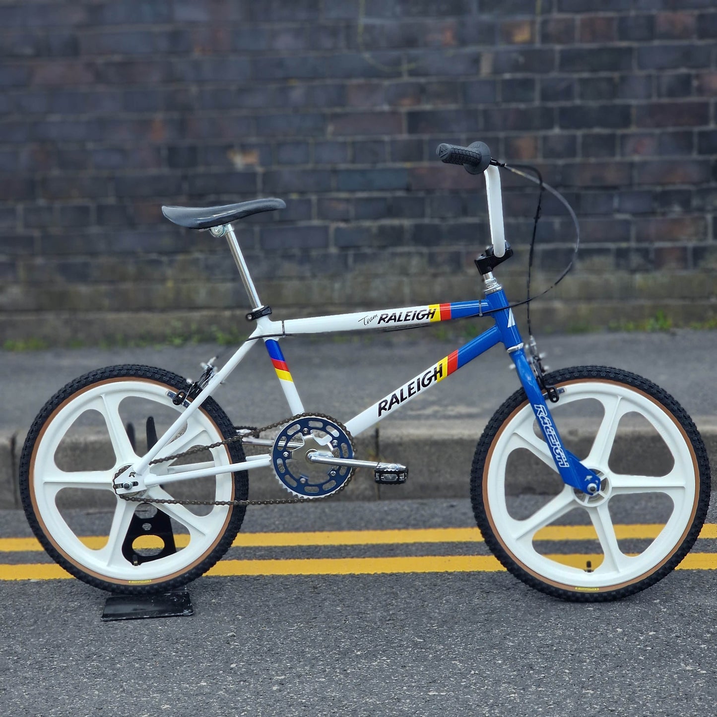 Raleigh Old School BMX Bikes Raleigh Mk 2 Burner Team Special Bike with Skyway Tuff Wheels