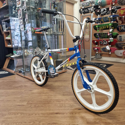 Raleigh Old School BMX Bikes Raleigh Mk 2 Burner Team Special Bike with Skyway Tuff Wheels