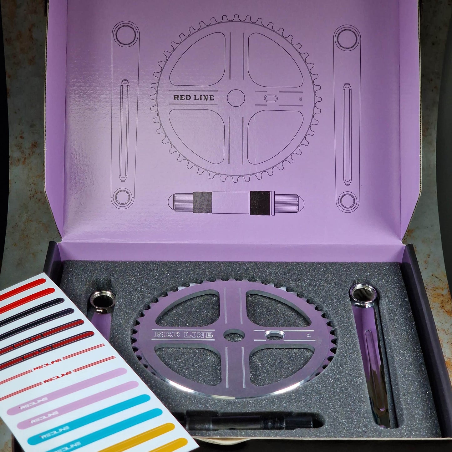 Redline Vintage Old School BMX 180mm Redline 401 Pinchless Flight Cranks with Techmatik BB