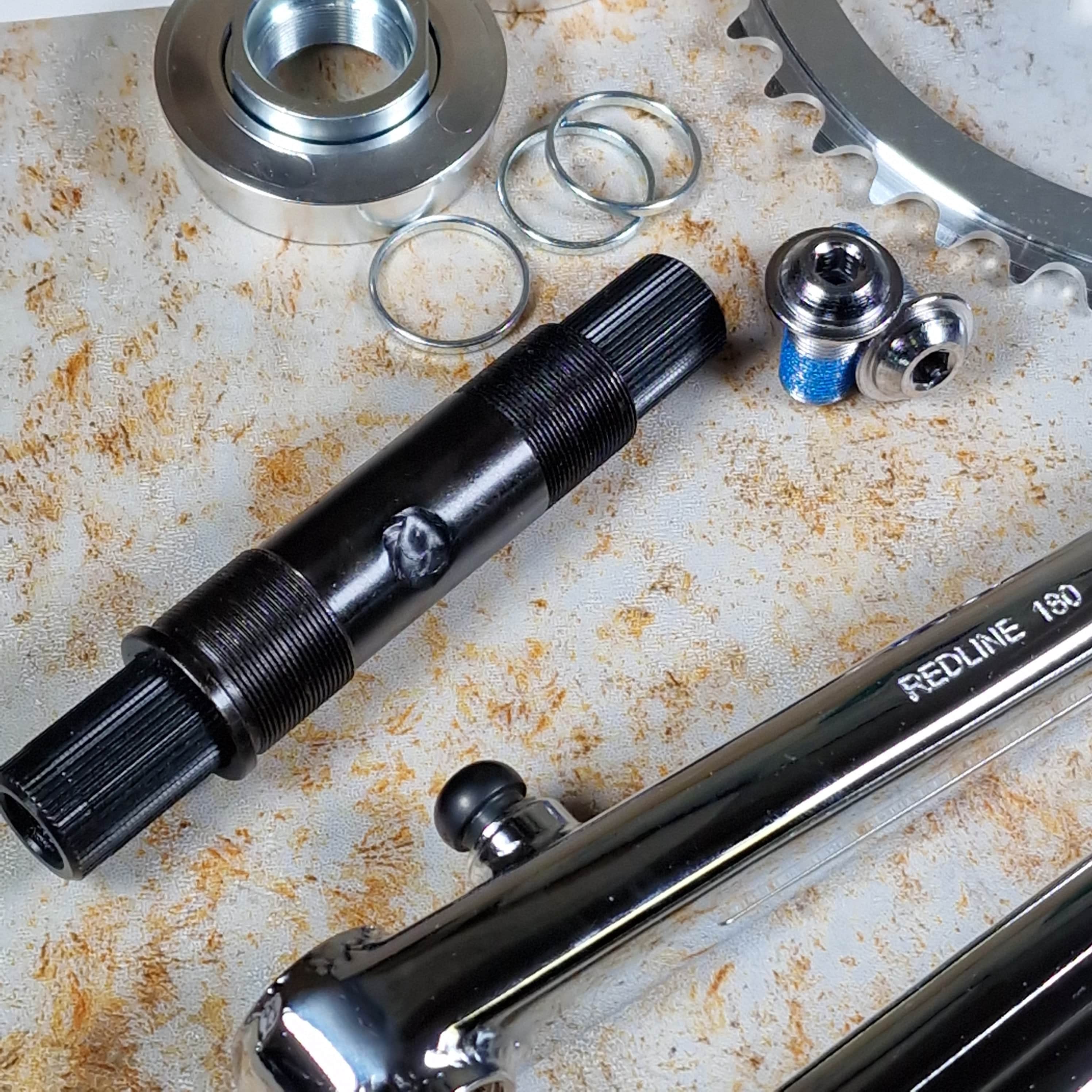 Redline 401 Pinchless BMX Flight Cranks with Techmatik BB | Alans BMX