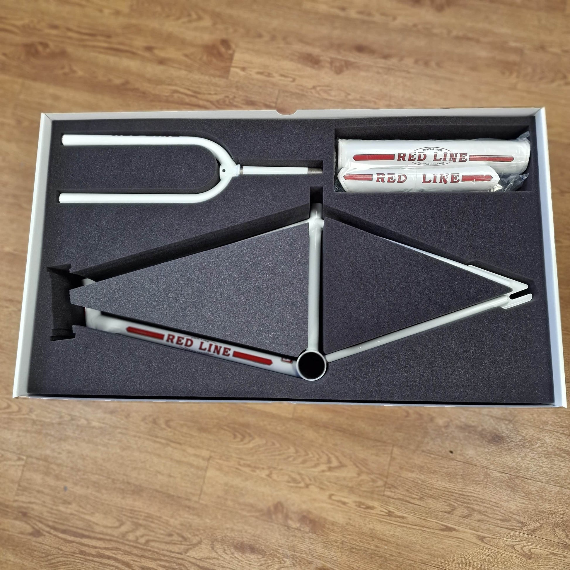 Redline Vintage Old School BMX Redline Limited Edition Vintage Proline Package White