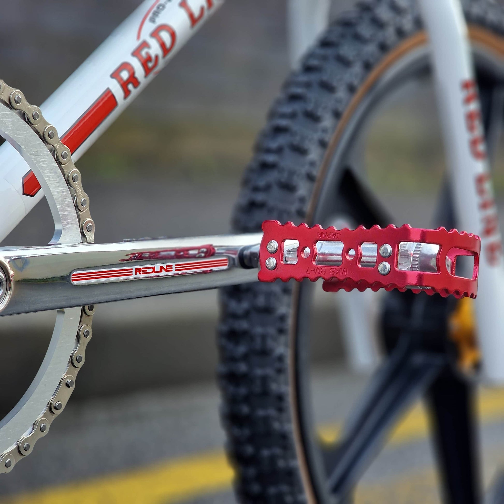 Redline Old School BMX Bikes White/Red Redline Proline Custom Bike White / Red