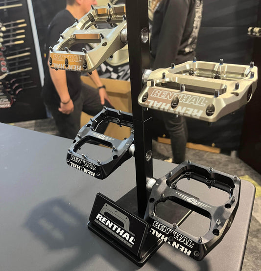 Renthal BMX Parts Renthal Revo-F Flat Sealed Bearing CNC Alloy Pedals