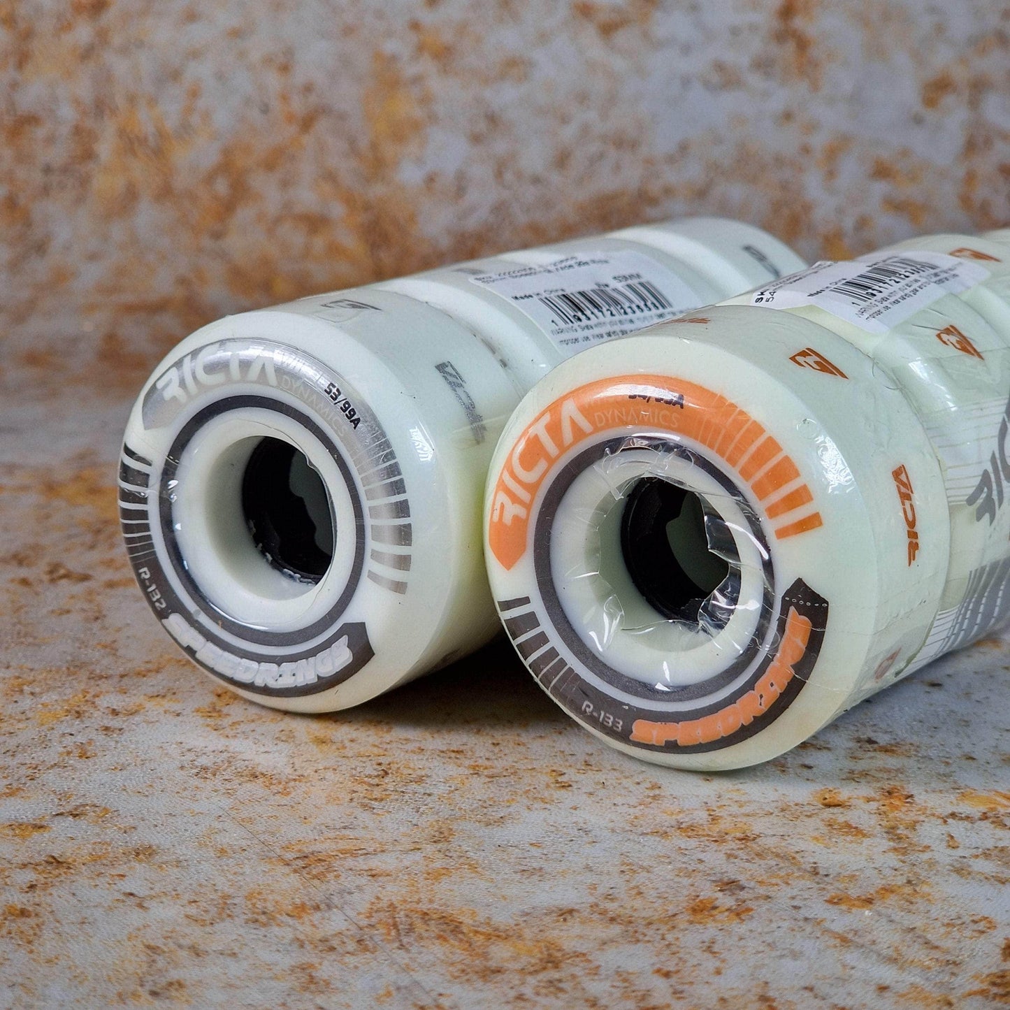 Ricta Skateboards Ricta Speedrings Wide 99a White Skateboard Wheels