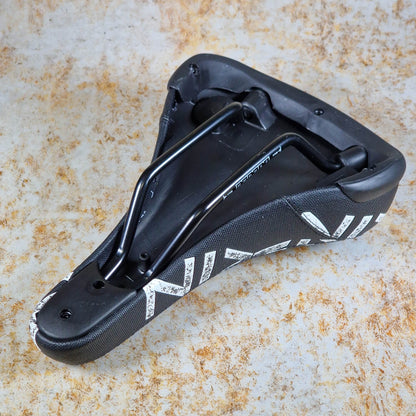 Rixin BMX Parts Fat / Black/White Rixin Disorder Railed Seat