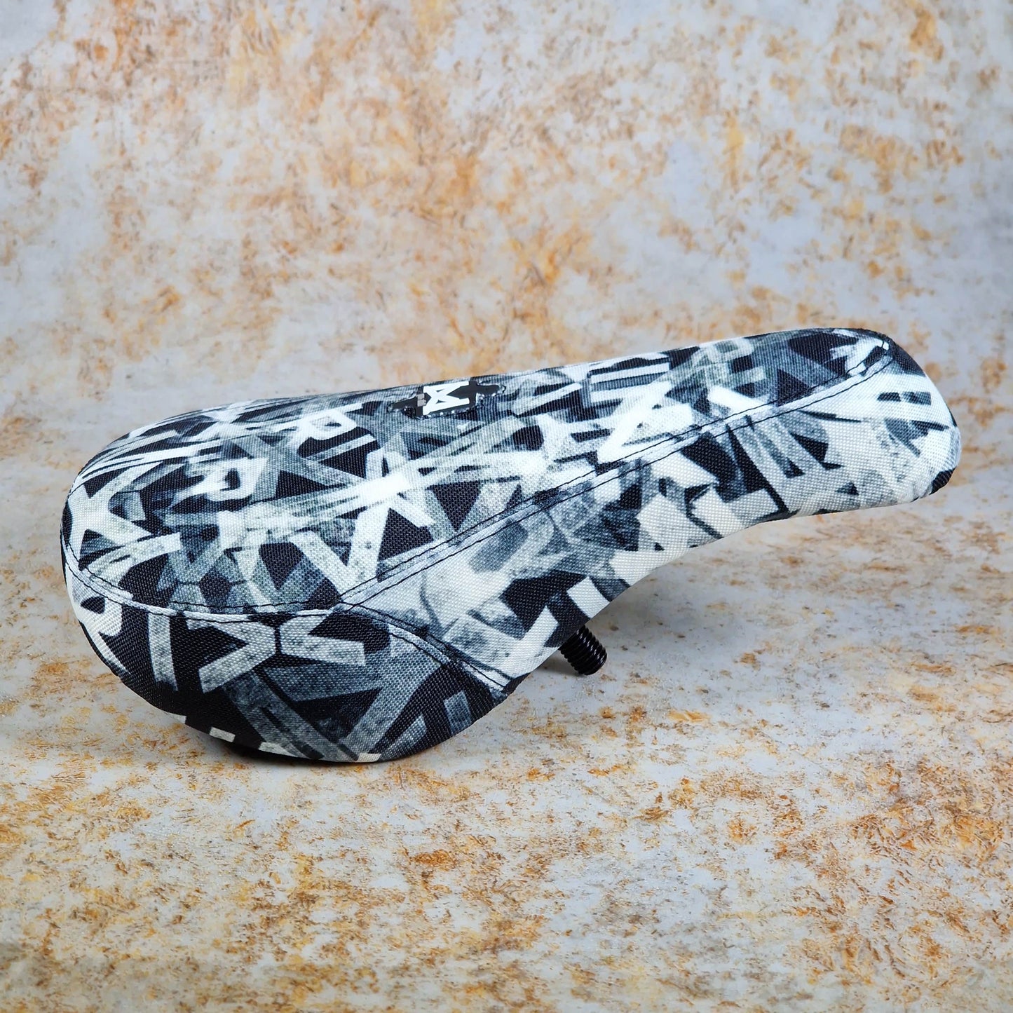Rixin BMX Parts Fat / Black/White Rixin Noise Pivotal Seat