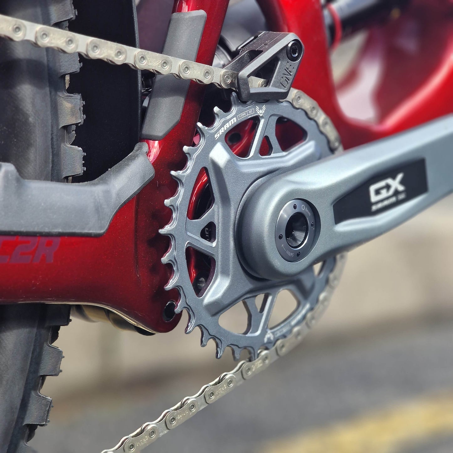 Rocky Mountain Bikes Rocky Mountain Altitude Carbon 70 Full Suspension Mountain Bike Purple / Red