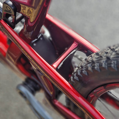 Rocky Mountain Bikes Rocky Mountain Altitude Carbon 70 Full Suspension Mountain Bike Purple / Red