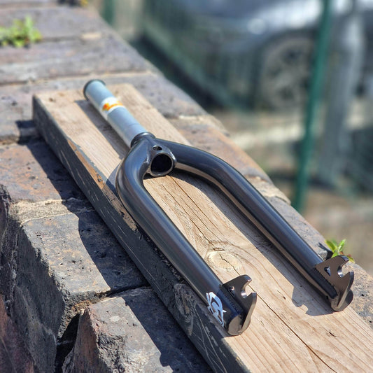 S&M Bikes BMX Parts S&M Bikes 22 Inch Tapered Pitchfork XLT Forks Black