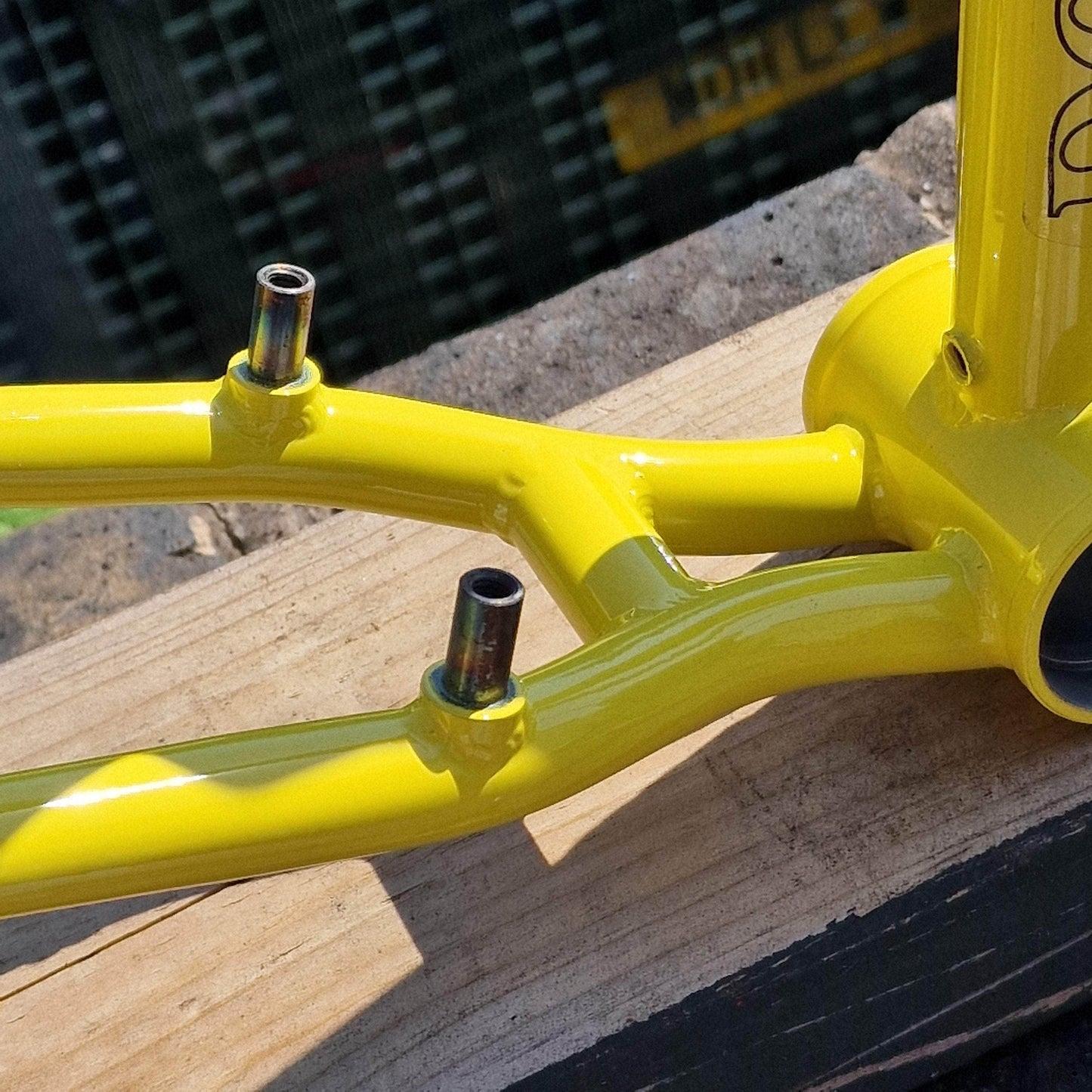 S&M Bikes BMX Parts S&M Bikes Mad Dog 990 Mount Frame Holmes Yellow