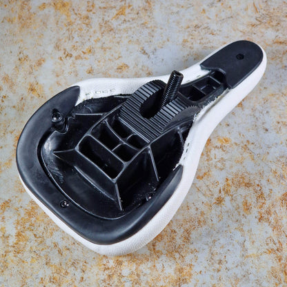 S&M Bikes BMX Parts S&M Bikes Slim Kevlar Pivotal BMX Seat Hemp