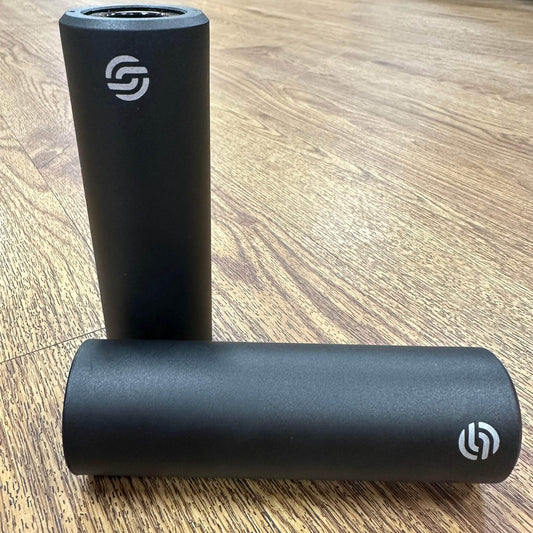 Salt BMX Parts Black Salt AM Nylon Pegs Pair