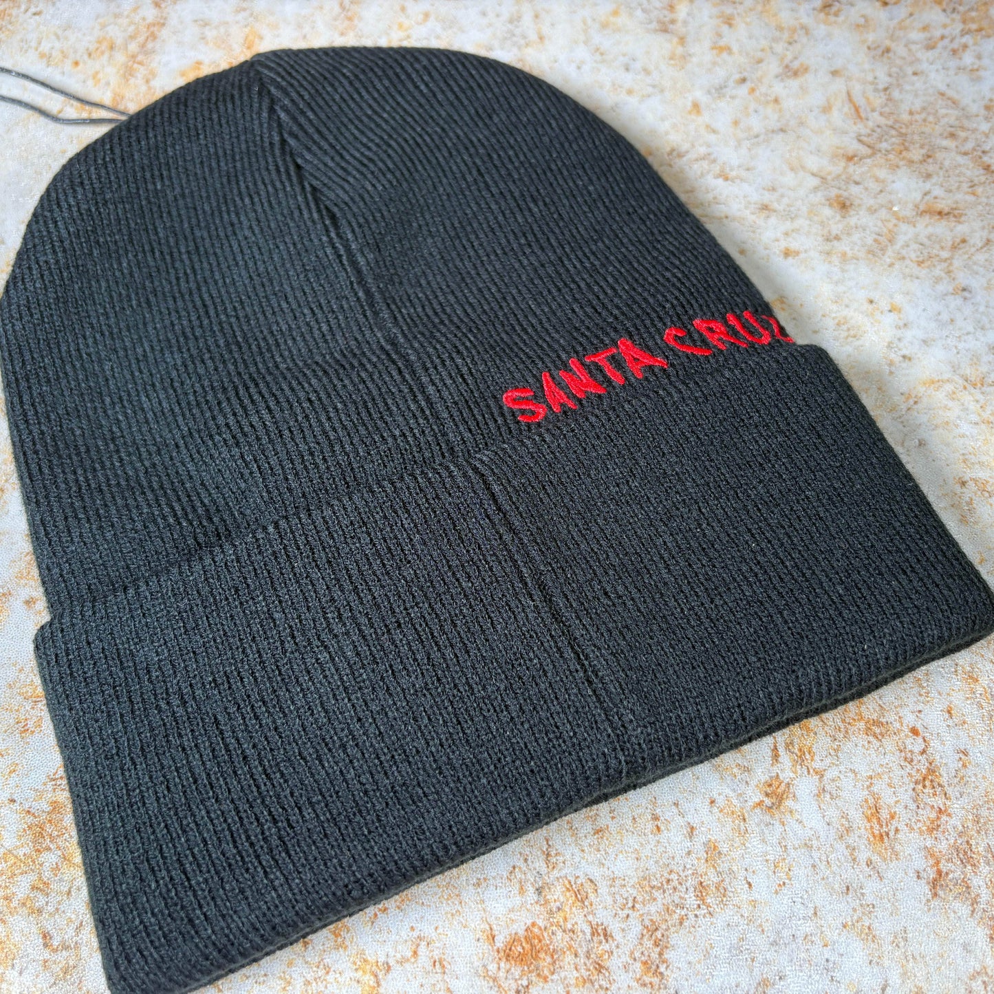 Santa Cruz Clothing & Shoes Black Santa Cruz Screaming Mini Flame Beanie Black