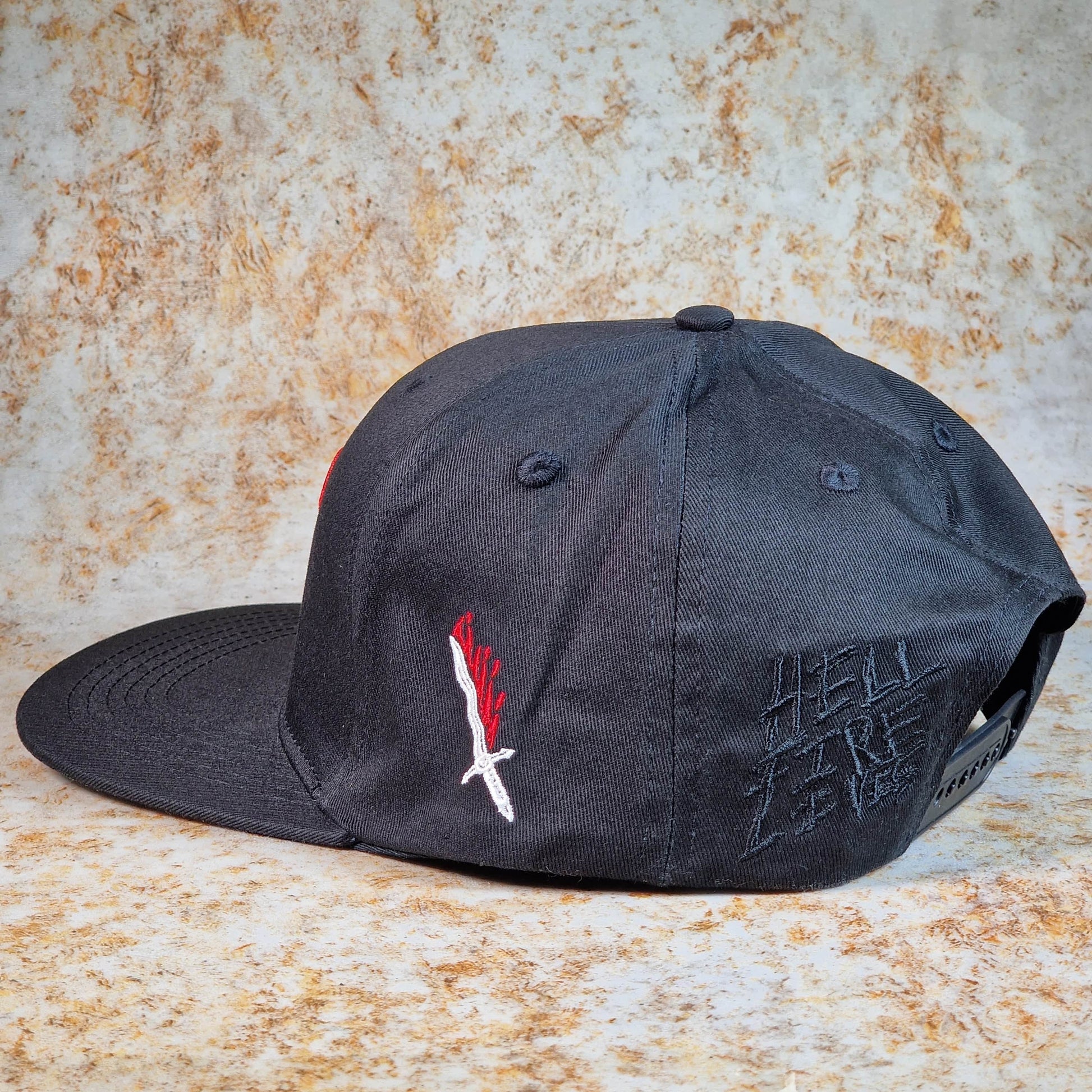 Santa Cruz Clothing & Shoes Black Santa Cruz x Stranger Things Hellfire Club Snapback Cap Black