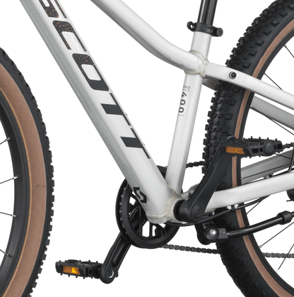 Scott Bikes Silver Scott Scale 400 24 Inch Kids Mountain Bike Raw Silver