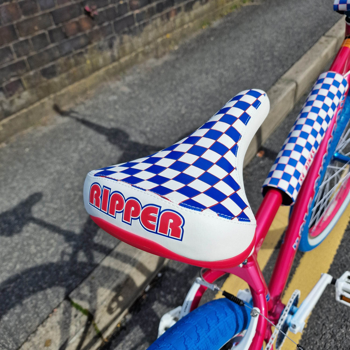 SE Bikes BMX Bikes Hot Pink SE Bikes Big Ripper 29 Inch Bike Hot Pink