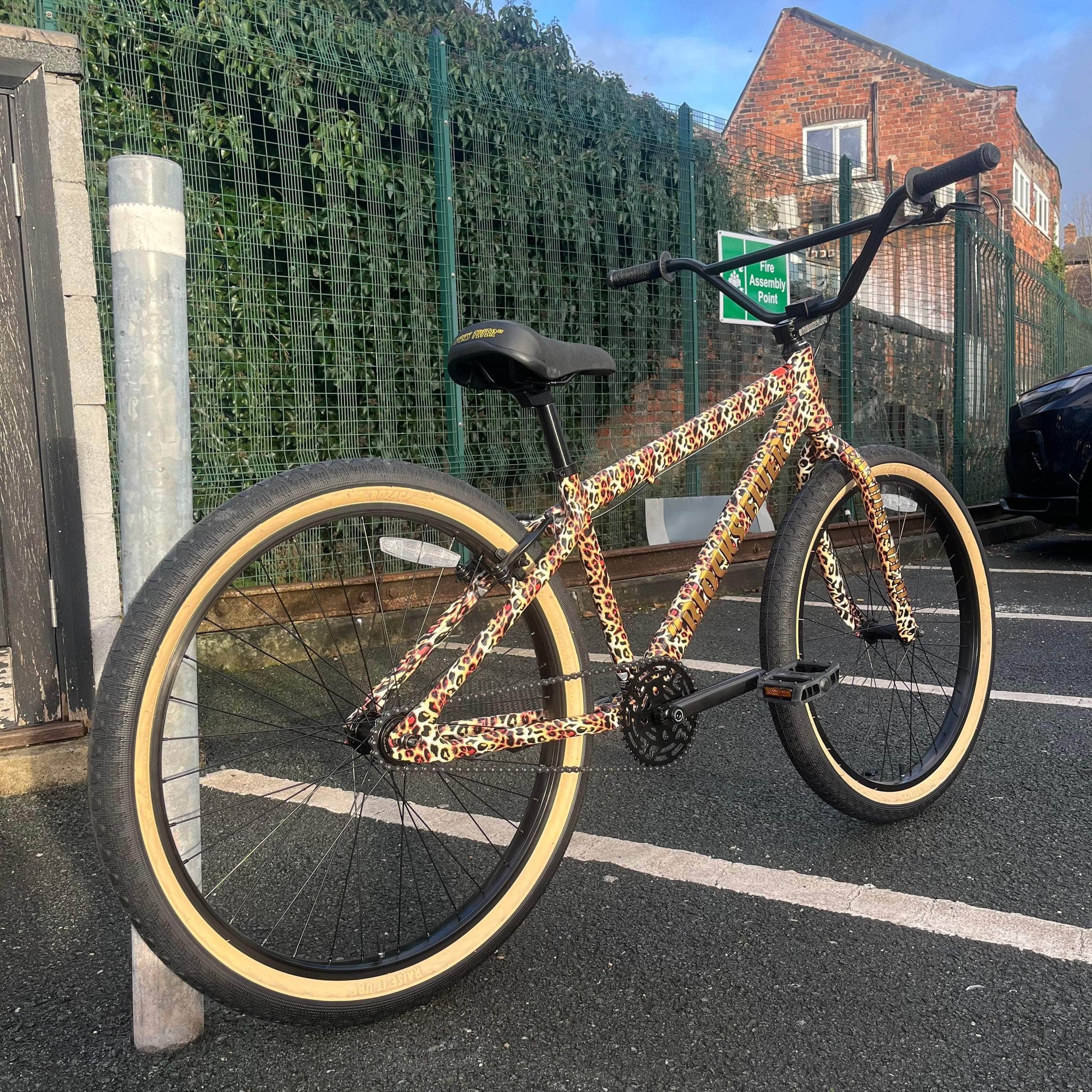 Se bike parts - Main Image