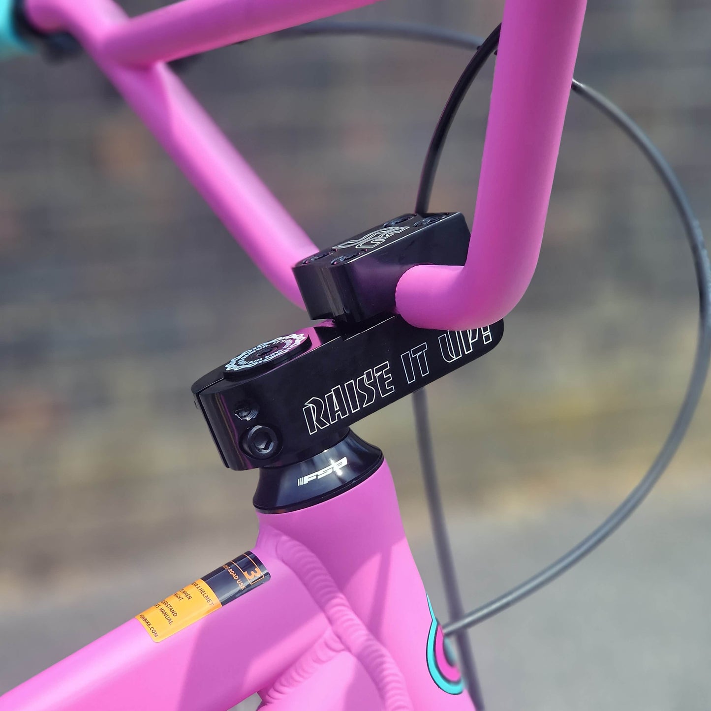 SE Bikes BMX Bikes Matt Pink Bubblegum SE Bikes Blocks Flyer 26 Inch Bike Matte Pink Bubblegum