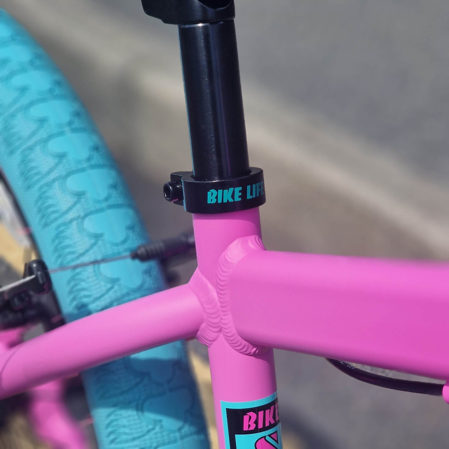 SE Bikes BMX Bikes Matt Pink Bubblegum SE Bikes Blocks Flyer 26 Inch Bike Matte Pink Bubblegum