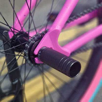 SE Bikes BMX Bikes Matt Pink Bubblegum SE Bikes Blocks Flyer 26 Inch Bike Matte Pink Bubblegum