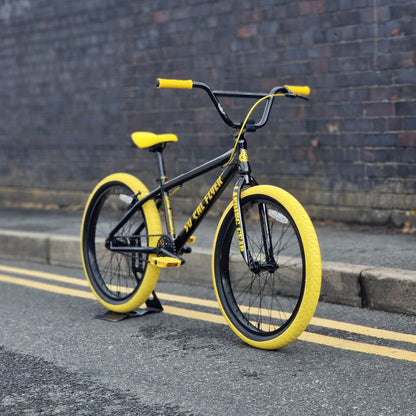 SE Bikes BMX Bikes Black Bumblebee SE Bikes So Cal Flyer 24 Inch Bike Black Bumblebee