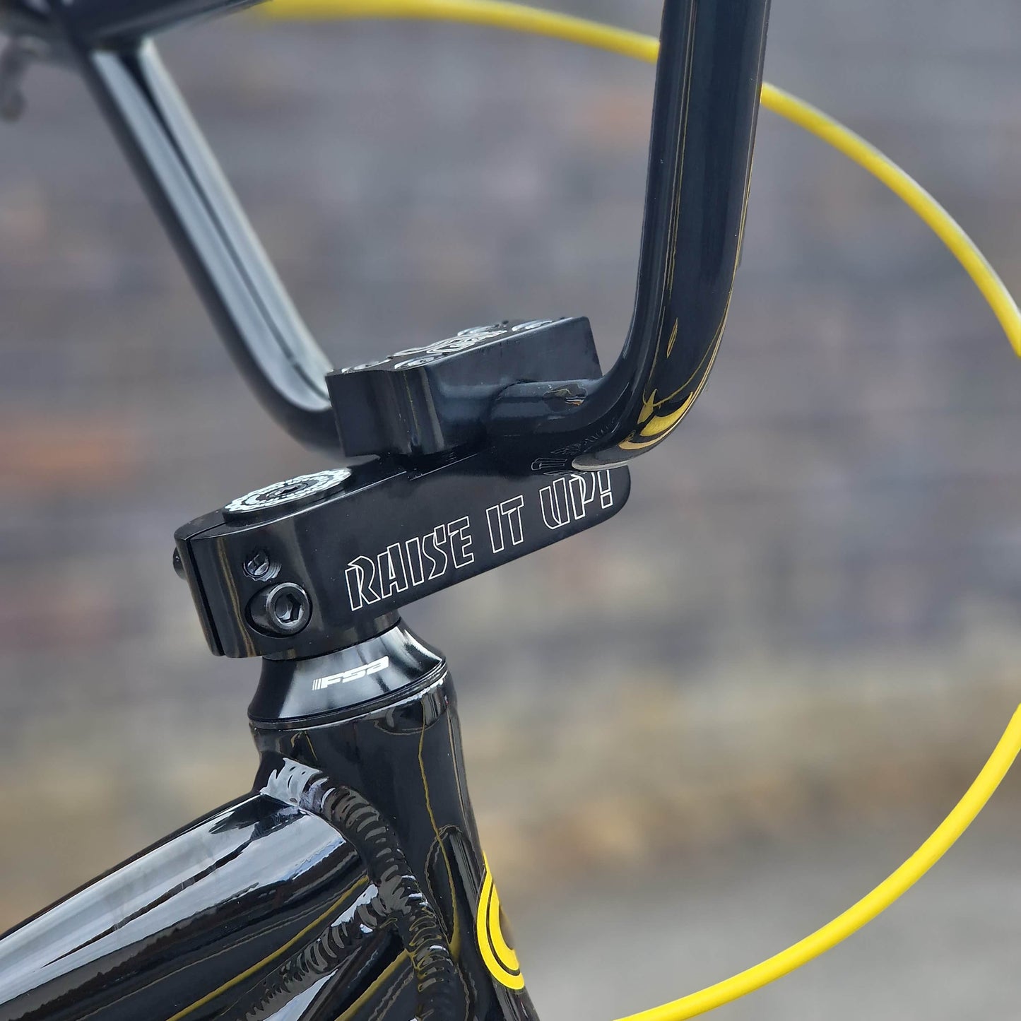 SE Bikes BMX Bikes Black Bumblebee SE Bikes So Cal Flyer 24 Inch Bike Black Bumblebee