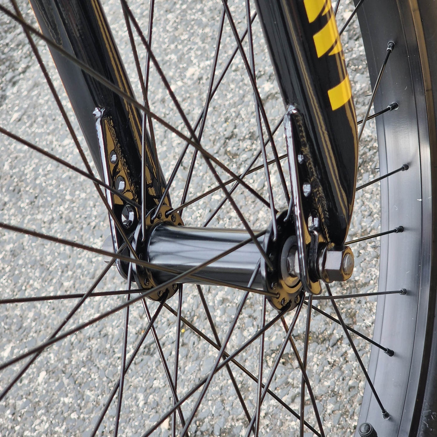 SE Bikes BMX Bikes Black Bumblebee SE Bikes So Cal Flyer 24 Inch Bike Black Bumblebee