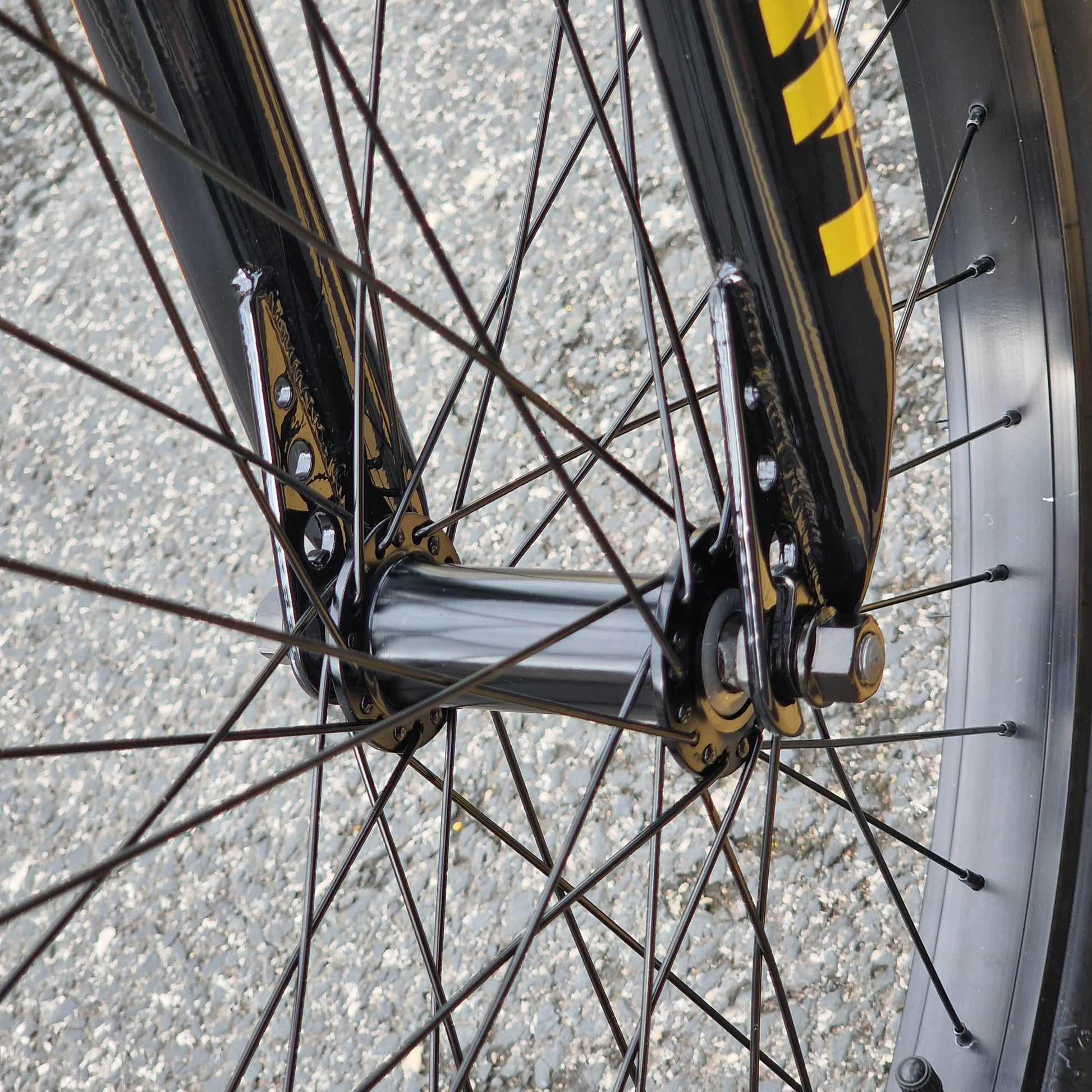 SE Bikes BMX Bikes Black Bumblebee SE Bikes So Cal Flyer 24 Inch Bike Black Bumblebee