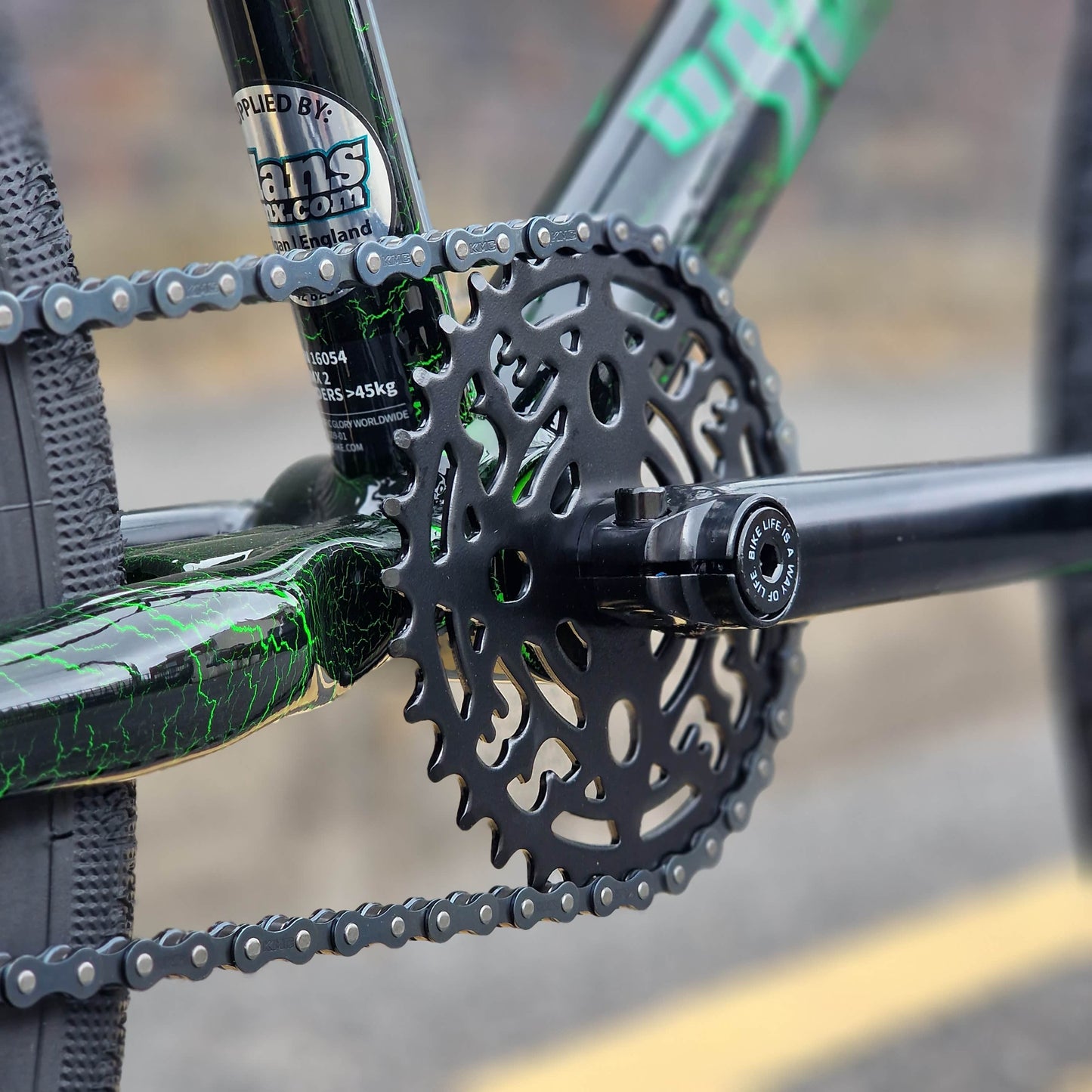SE Bikes BMX Bikes Green Crackle SE Bikes So Cal Flyer 24 Inch Bike Green Crackle