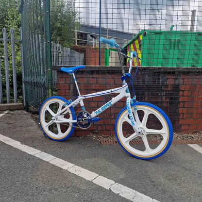 SE Racing Old School BMX White / Blue SE Racing 1989 PK Ripper Bike White / Blue