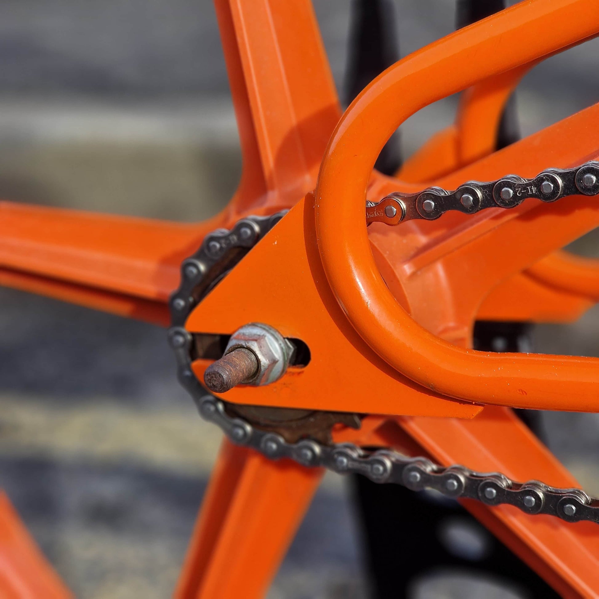 SE Bikes Old School BMX Bikes SE Racing Looptail Quadangle Bike Orange  / White