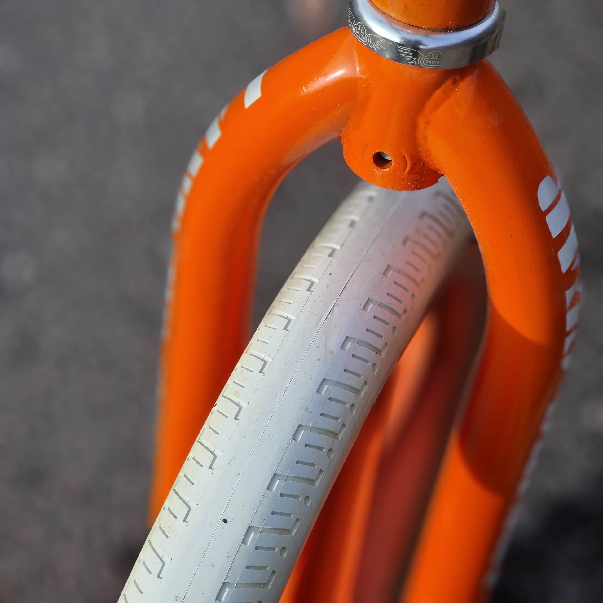 SE Bikes Old School BMX Bikes SE Racing Looptail Quadangle Bike Orange  / White