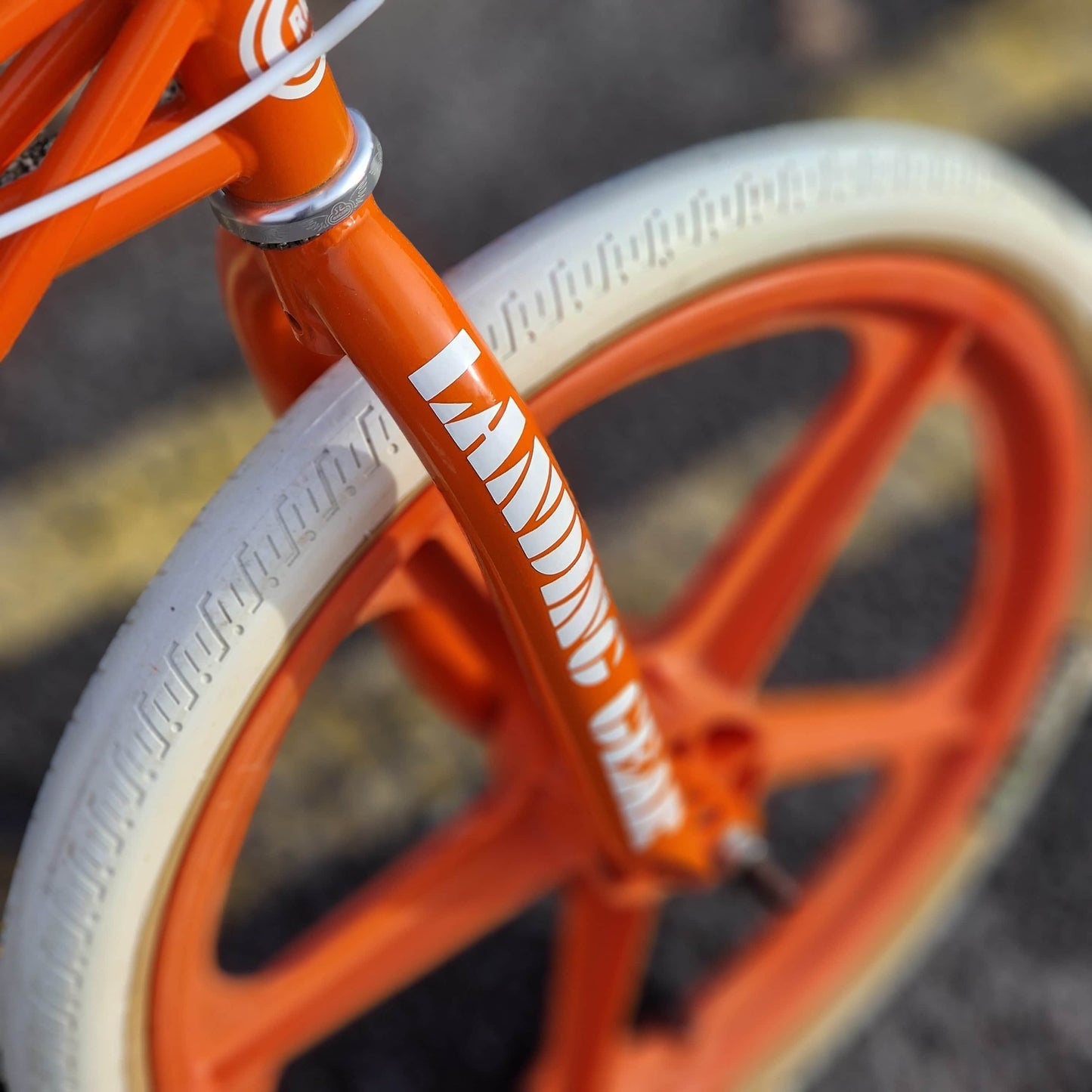 SE Bikes Old School BMX Bikes SE Racing Looptail Quadangle Bike Orange  / White