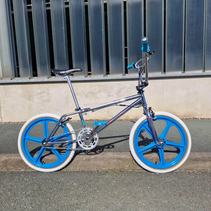 Skyway Old School BMX Silver Skyway 2024 Street Beat Bike Chrome / Aqua