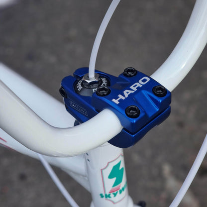 Skyway Old School BMX Bikes White Skyway 2024 Street Beat Bike White / Blue