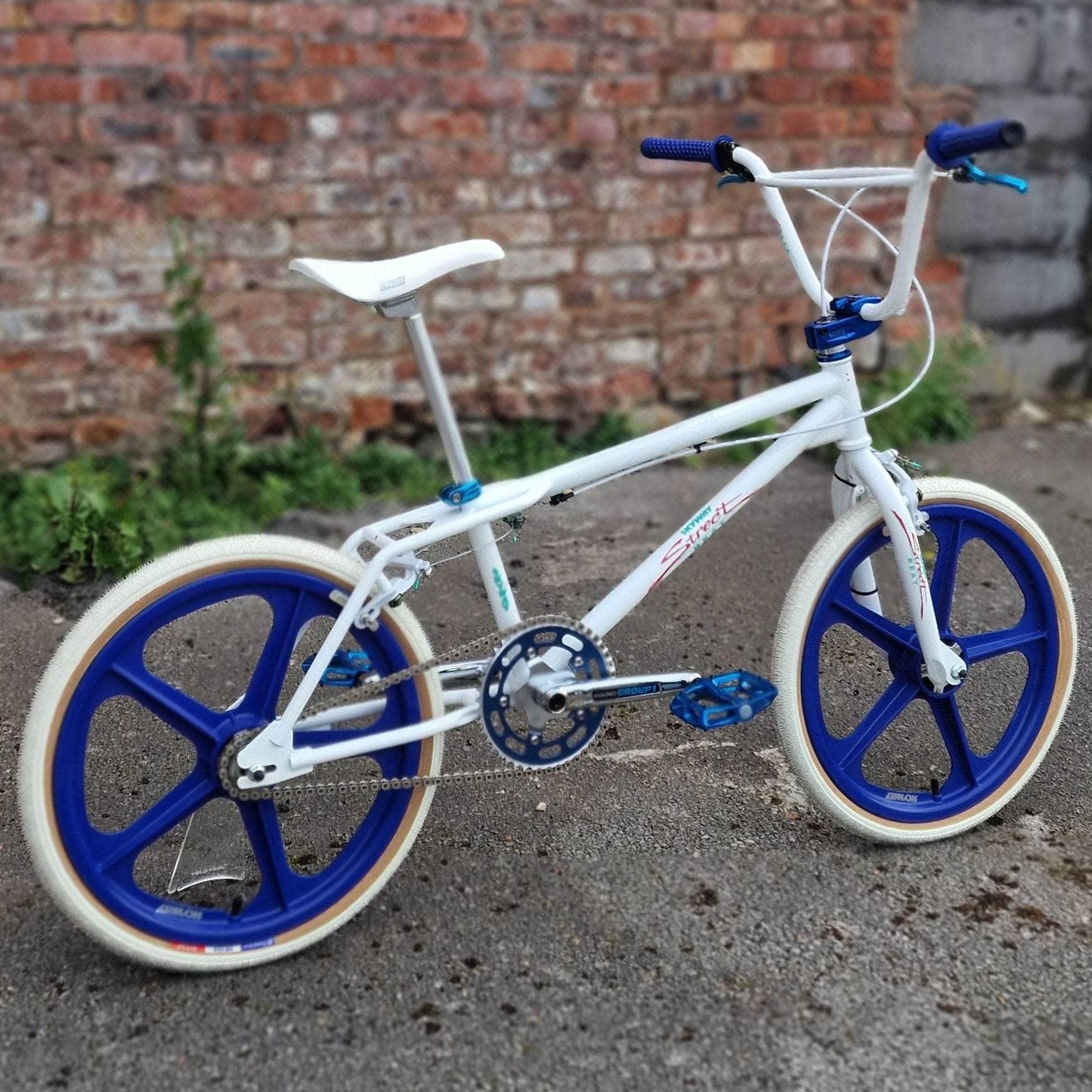 Skyway Street Beat Old School BMX Bike White | Alans BMX